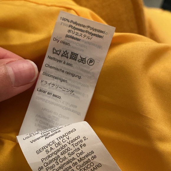 Yellow Coat - Picture 11 of 11